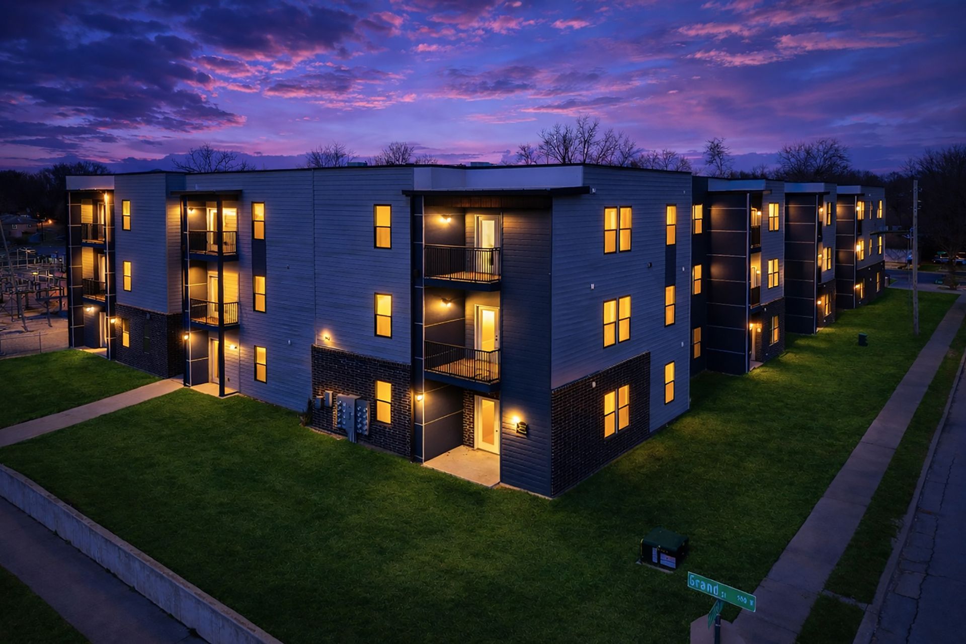 Springfield Apartment: 505 W Grand St