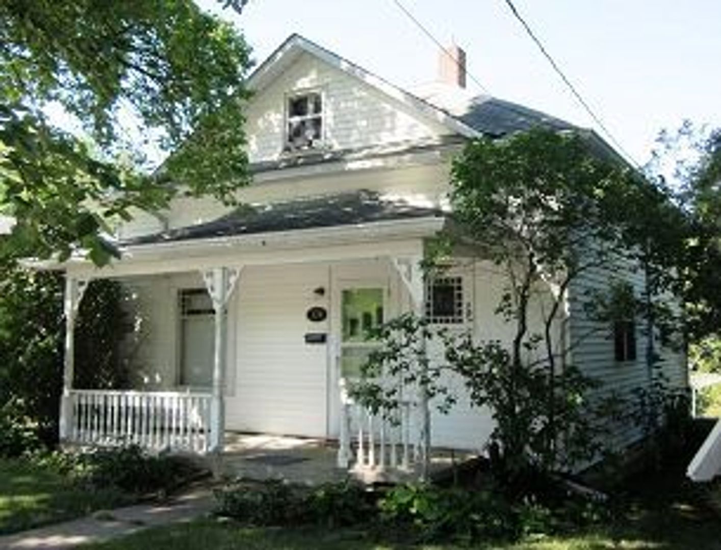 COMING SOON- Charming 2 Bedroom Home with River Access and Big Backyard