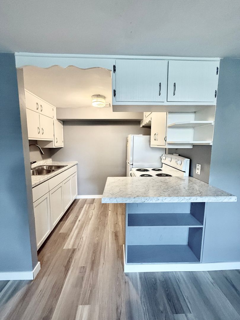 Fargo Apartment: 1309 11th St N