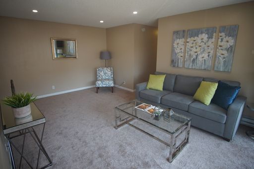Very Nice and Spacious - Great Location - Close to Tech – photo 1