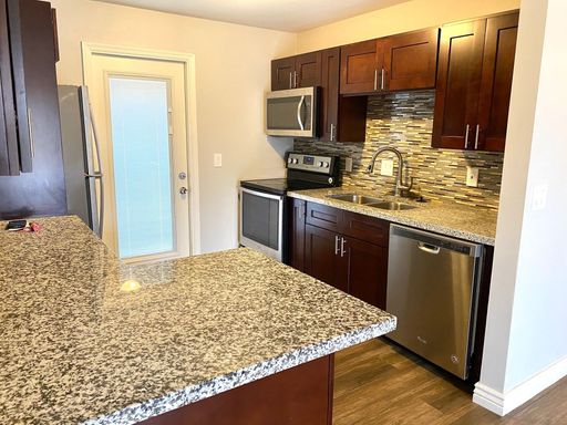 Move in by the end of July and receive August rent Totally for FREEE – photo 1