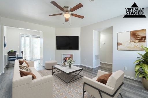 **FIRST MONTH'S RENT FREE** Please to schedule a tour! – photo 1