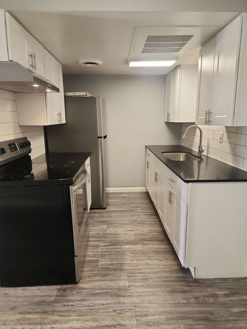 Glendale Apartment: 4404 W. Bethany Home Rd.