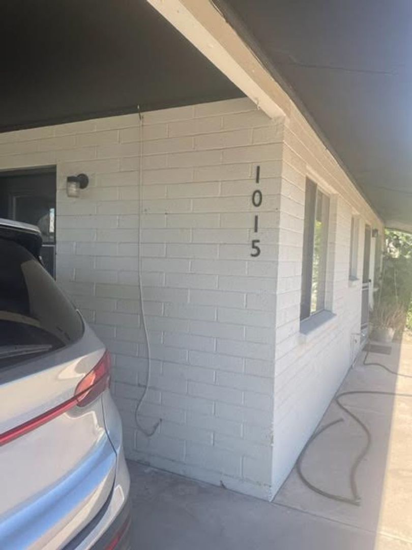Tempe Apartment: 1009 S Roosevelt St