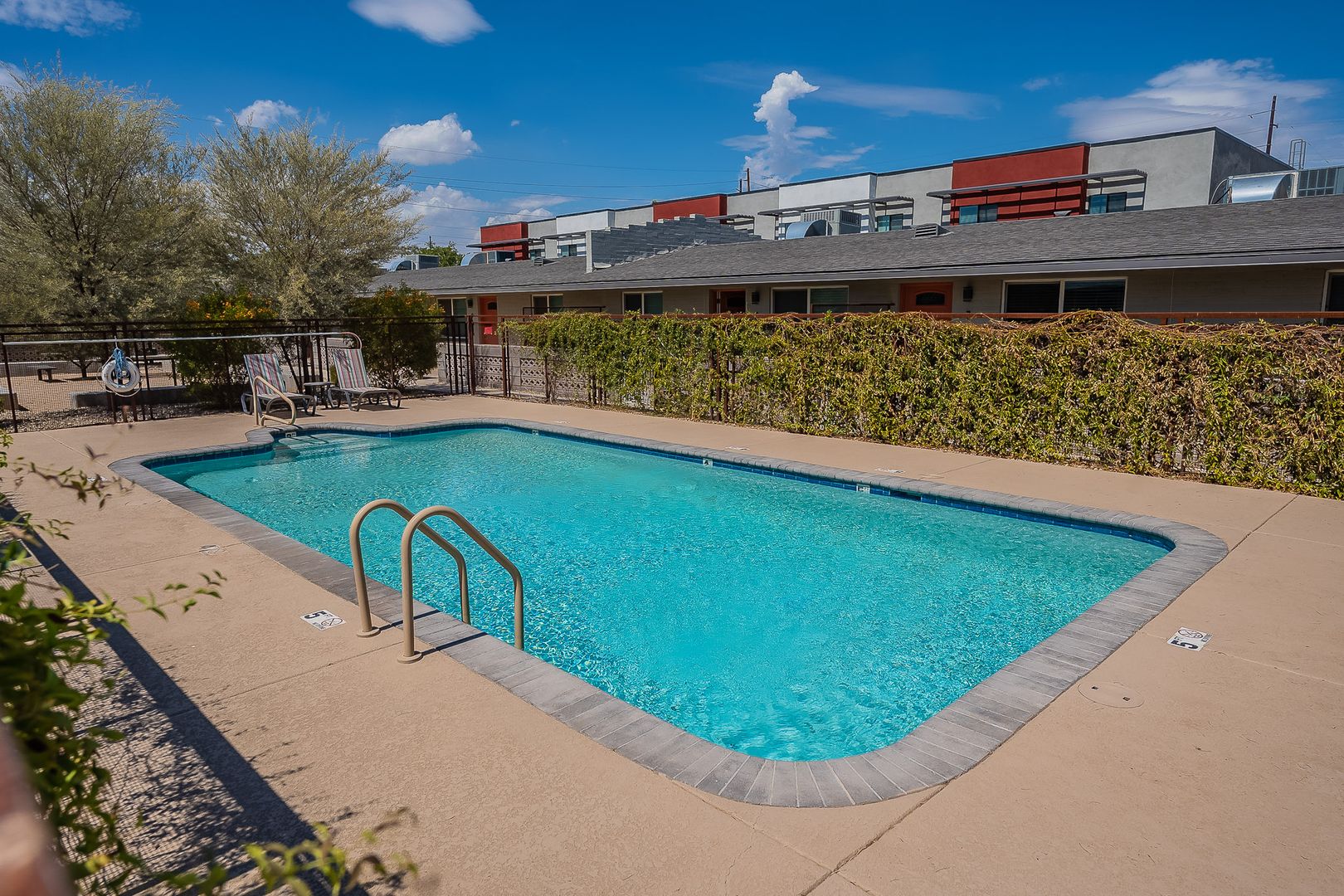 Pool and poolside area at La Vie.