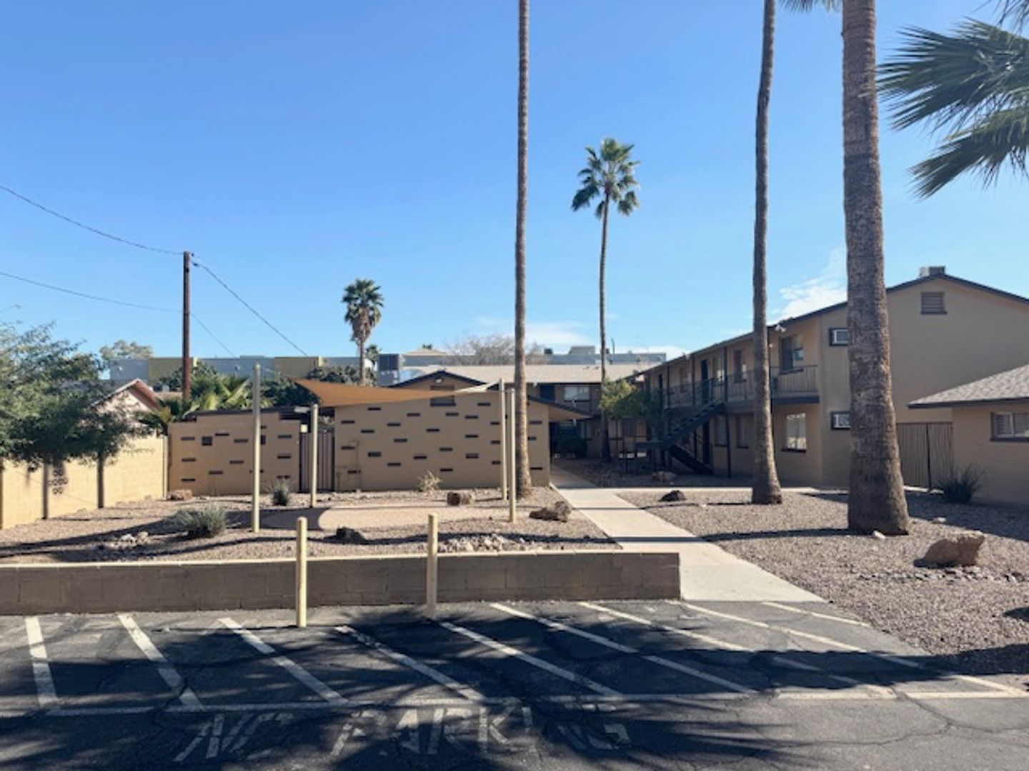 Phoenix Apartment: 4207 N. 9th Street