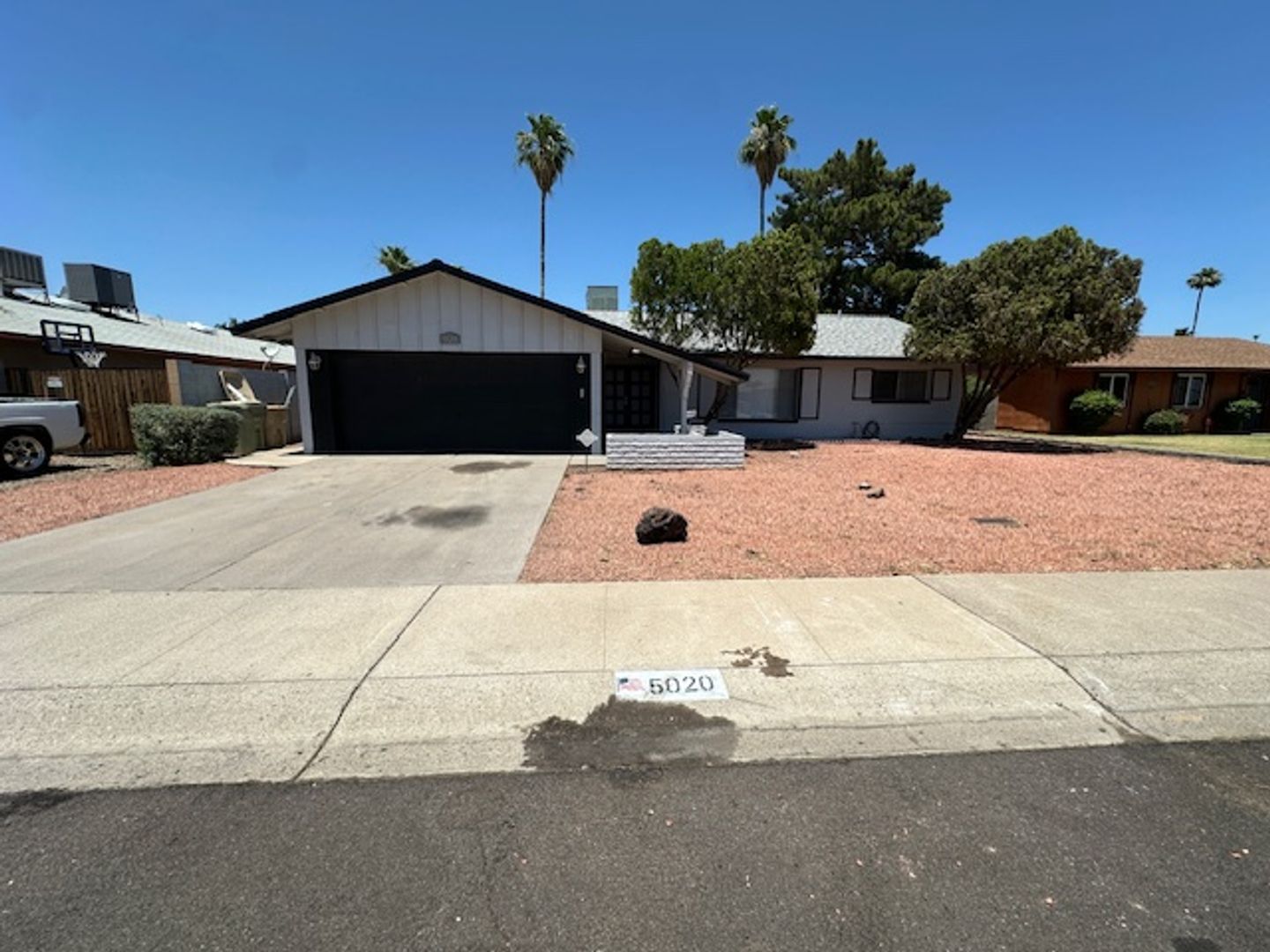 Glendale House: 5020 W. Morten Ave