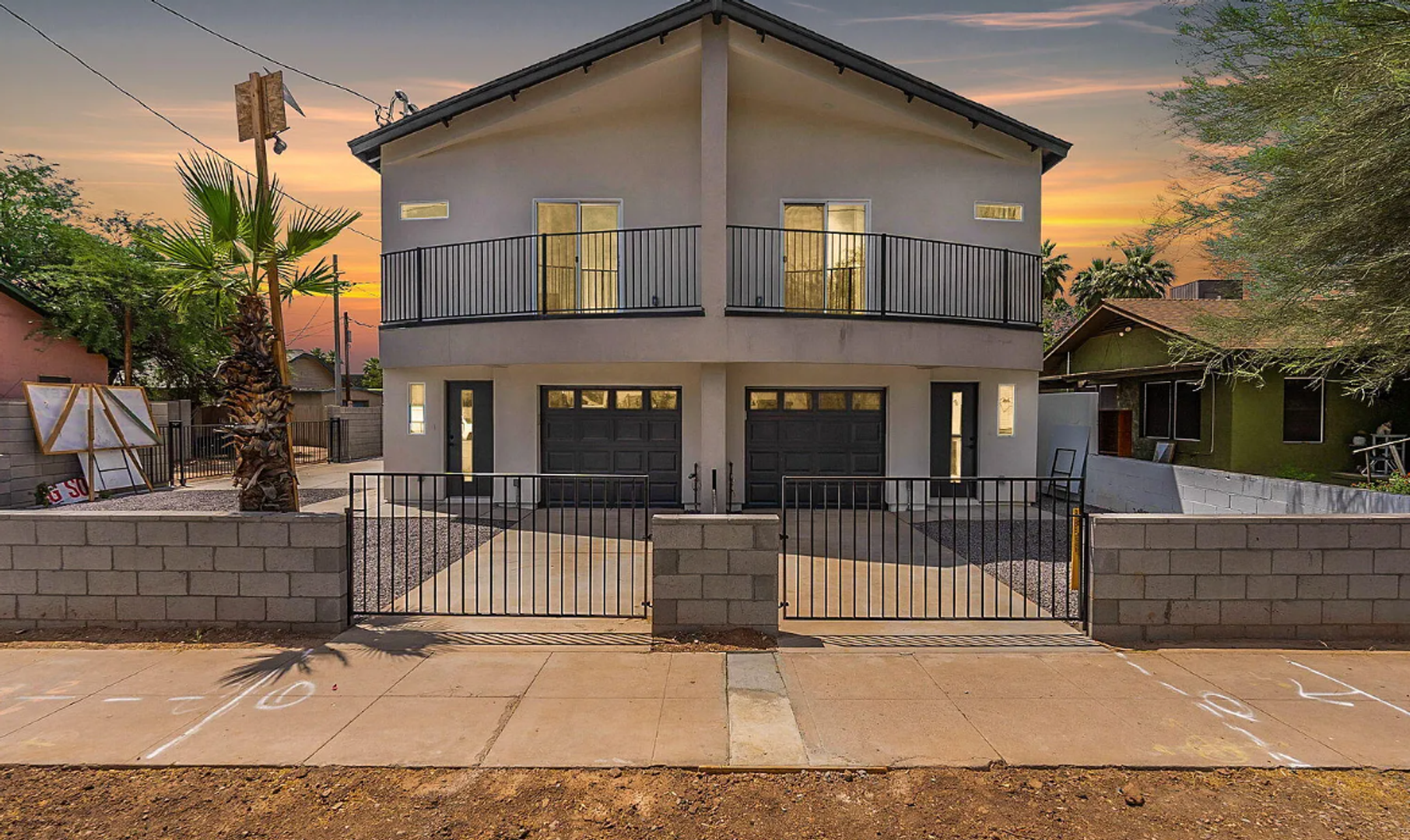 Phoenix Apartment: 1011 W. Roosevelt St.