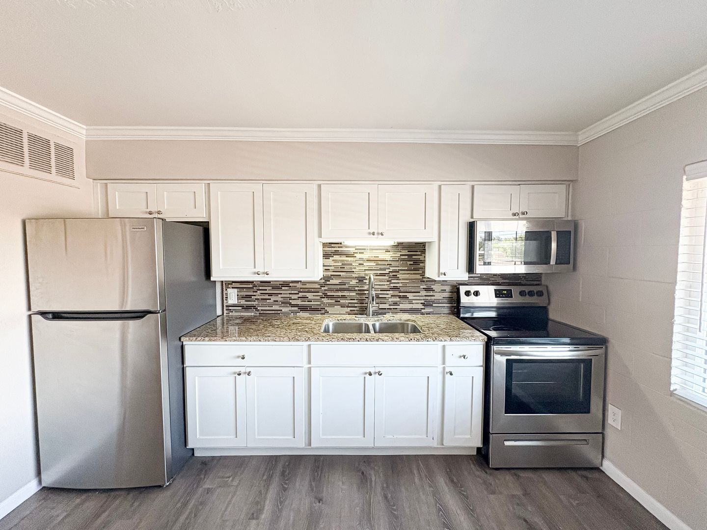 Apartment kitchen at The Vines.