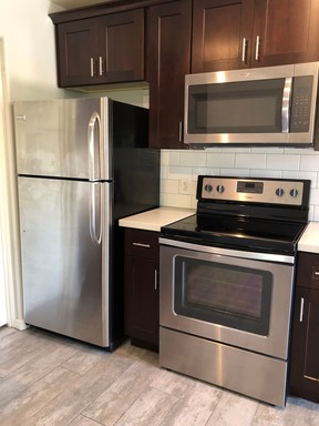 Beautiful Remodeled Studio with Amazing Renovations! Half off 1st month's rent! – photo 1