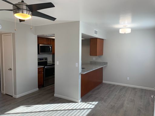 MOVE IN ANYDAY IN AUGUST RECIEVE 2 MONTH FREE ON A 14 MONTH LEASE – photo 1