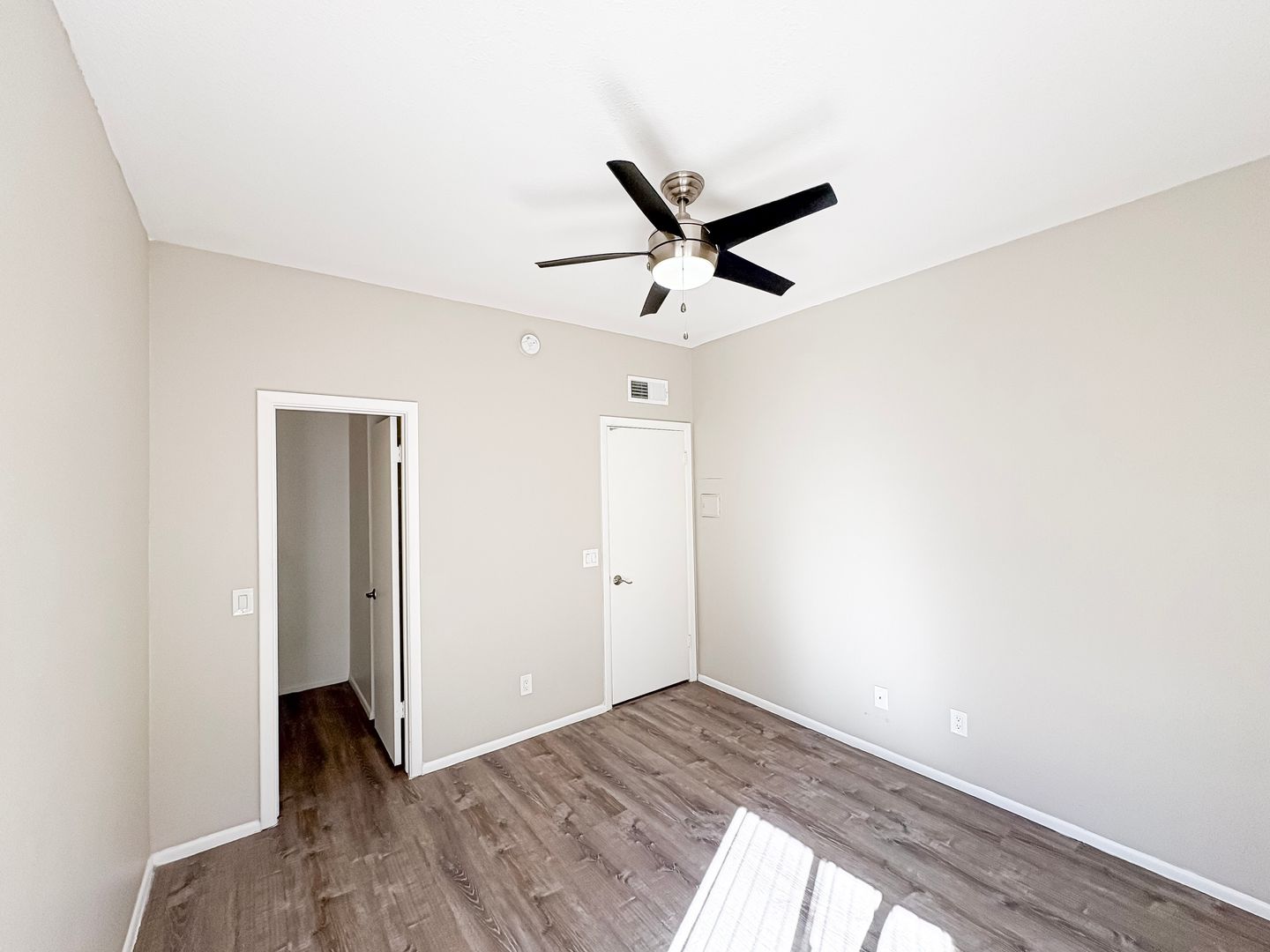 Unfurnished bedroom at Maryland Court.