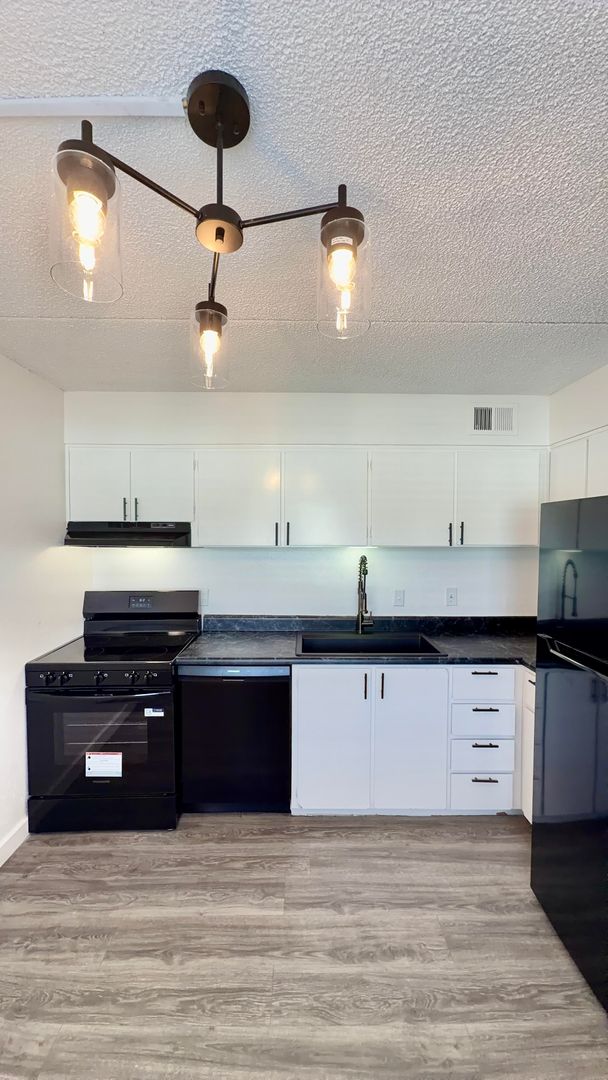 Glendale Apartment: 4404 W. Bethany Home Rd.