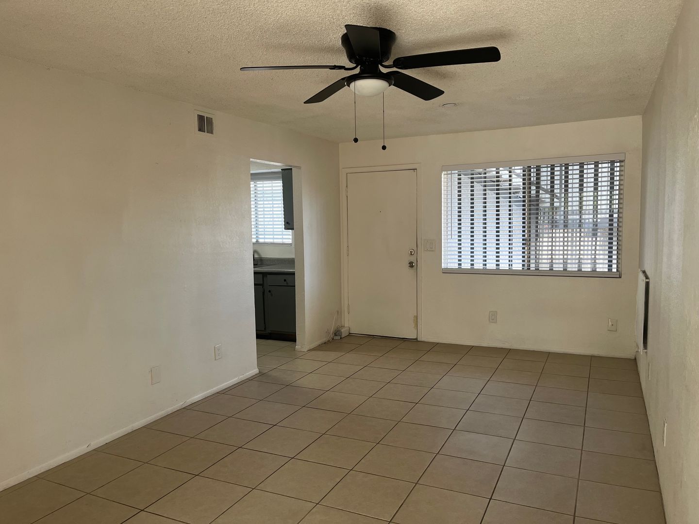 Tucson Apartment: 297 W. Kelso St