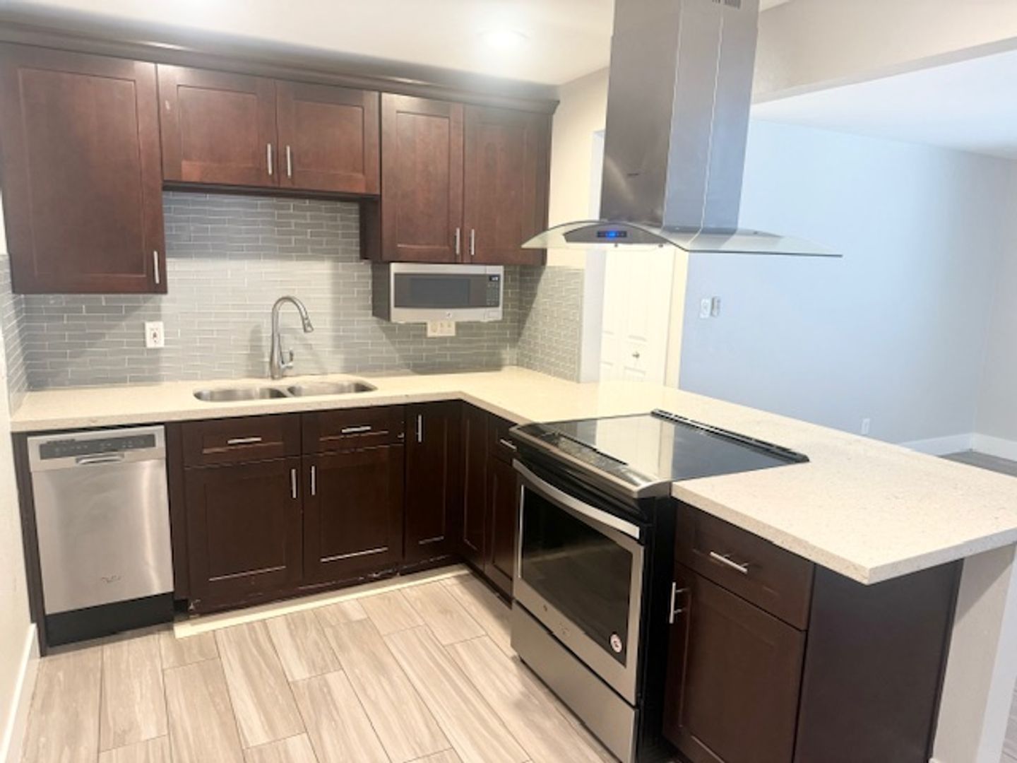 Scottsdale Apartment: 7301 E Belleview St