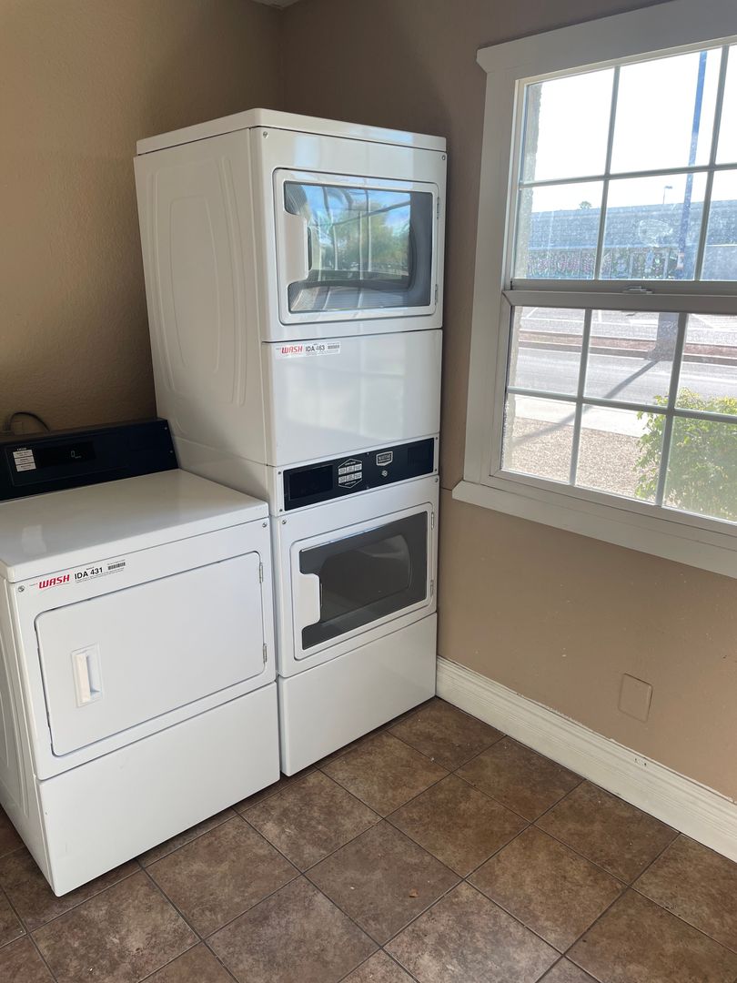 Shared laundry room at Starlight Apartments.