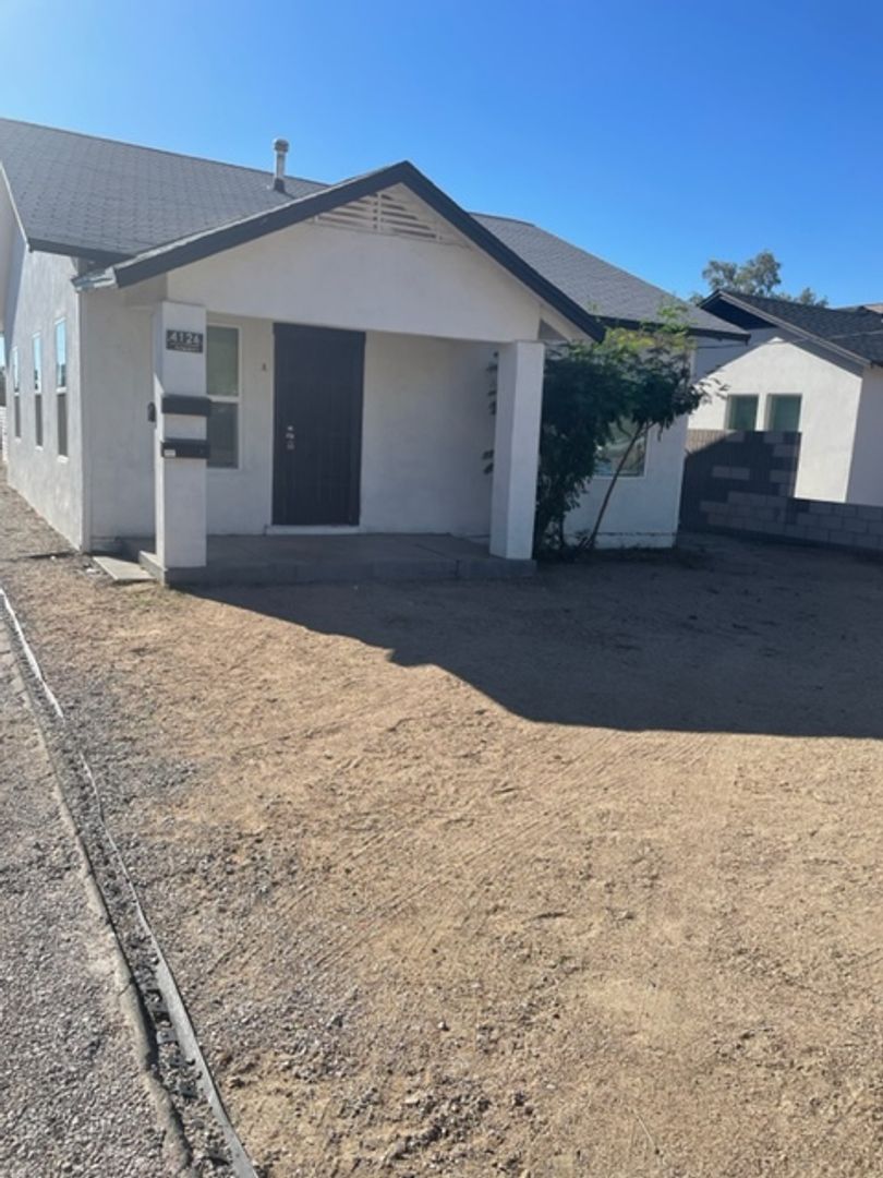 Phoenix Apartment: 4126 N. Longview Ave