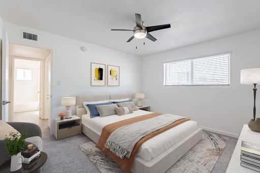 2 bedroom 2 bath $1,425.00 with washer dryer fully renovated! APPLY TODAY! – photo 1