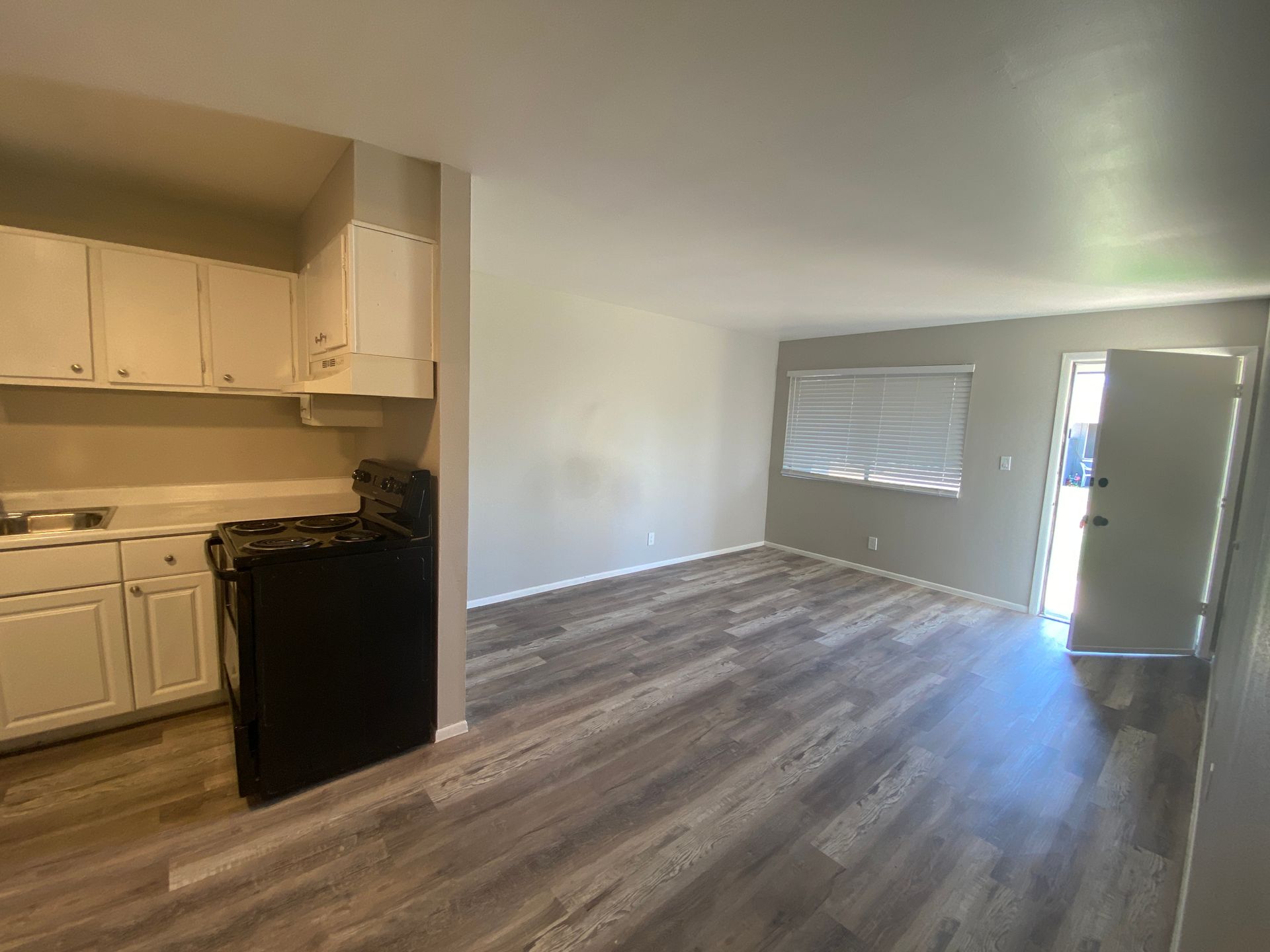Representative unfurnished apartment interior at Devonshire Apartments at 2414.