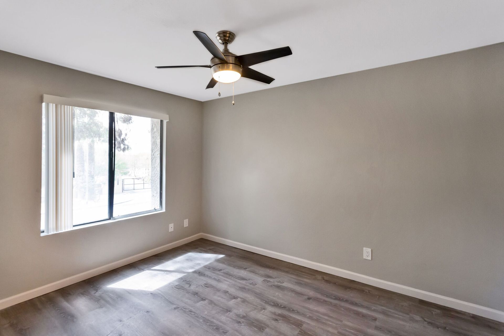 Unfurnished bedroom at Maryland Court.