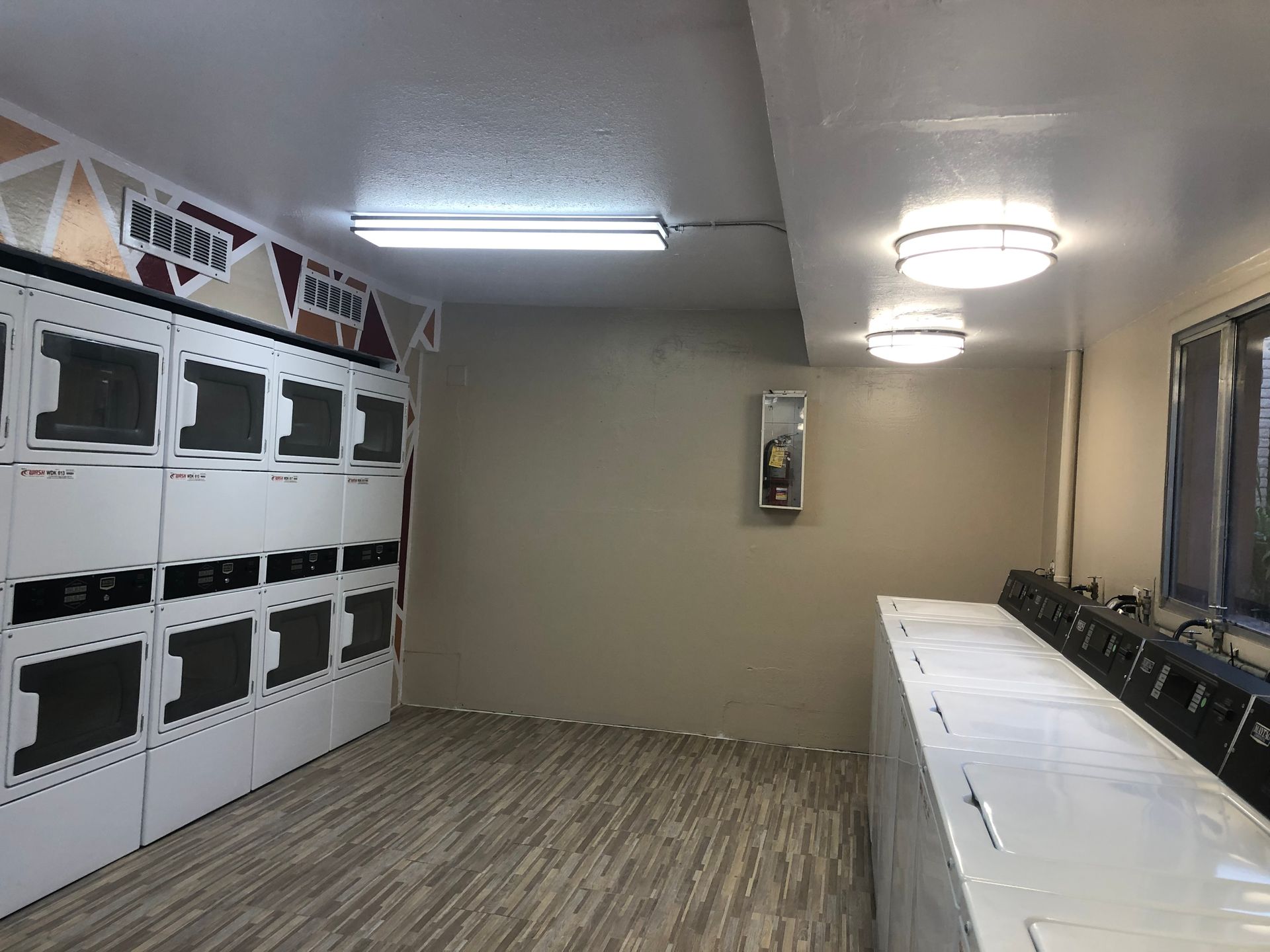 Mesa Apartment: 1940 W University Drive