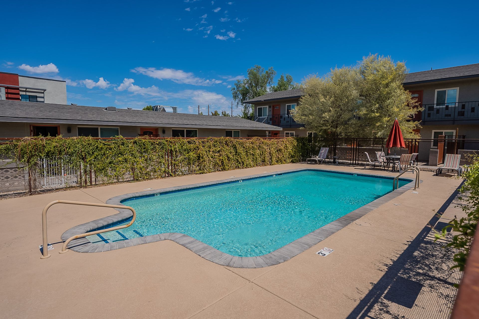 Pool and poolside area at La Vie.