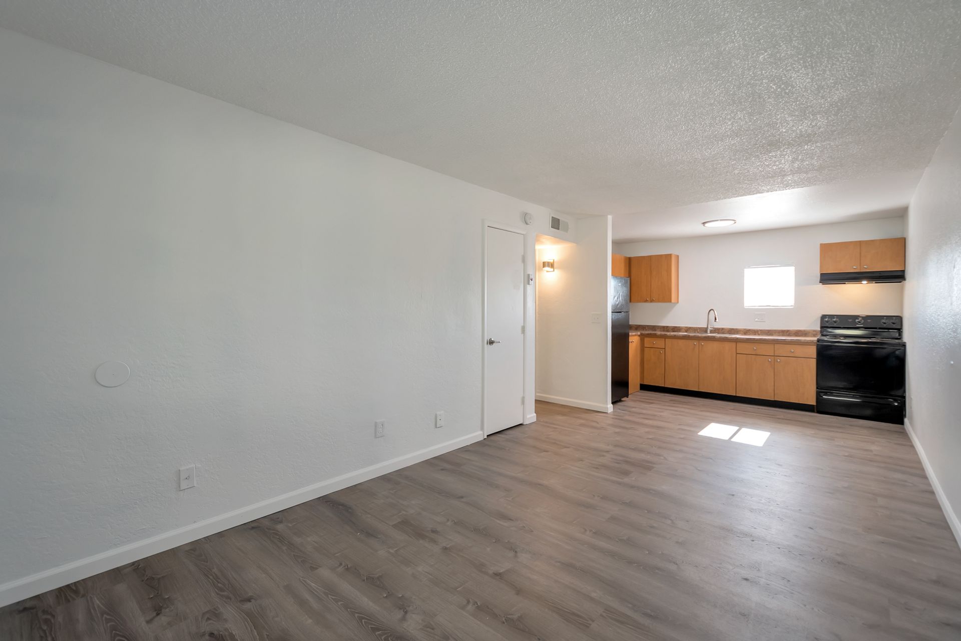 Representative unfurnished apartment interior at Starlight Apartments.