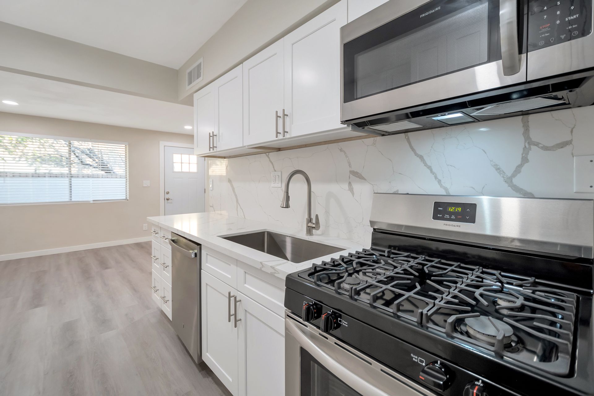 Tempe Apartment: 109-139 S. McKemy St.