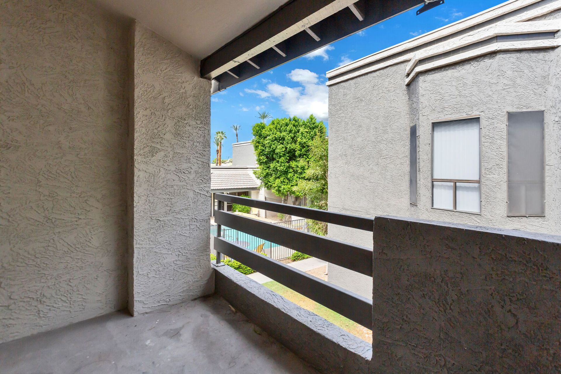 Balcony or patio at Maryland Court.