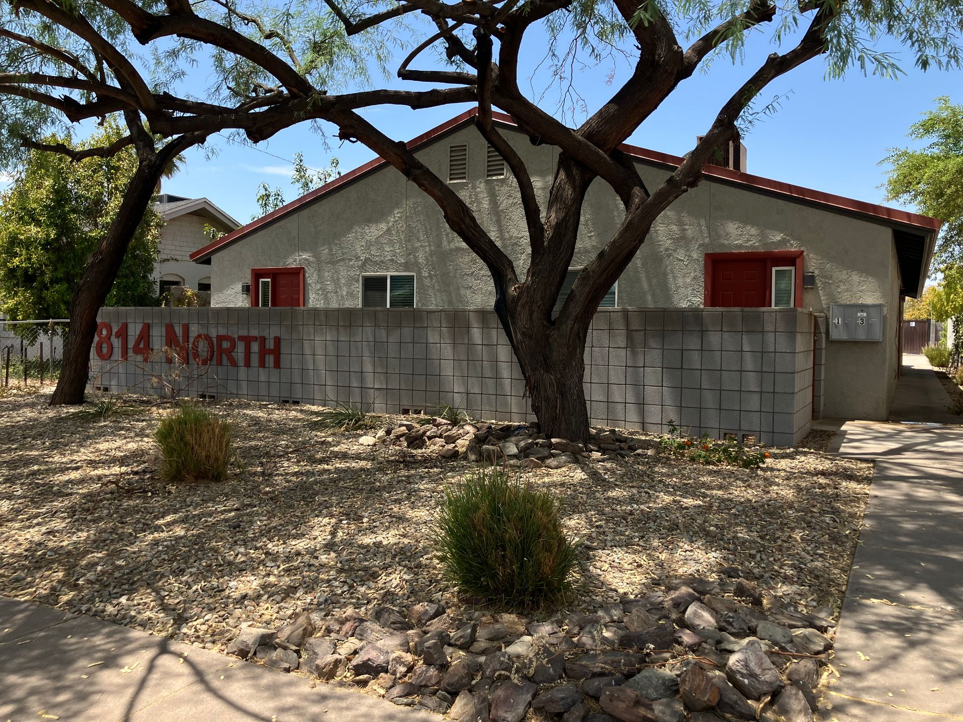 Phoenix Apartment: 814 N. 8th Avenue