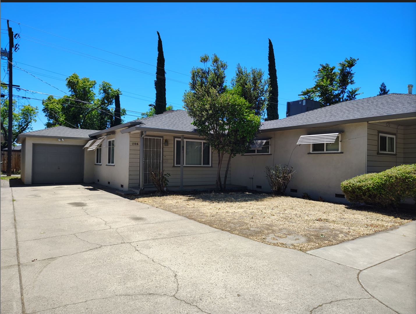 Modesto Apartment: 1506 W Orangeburg