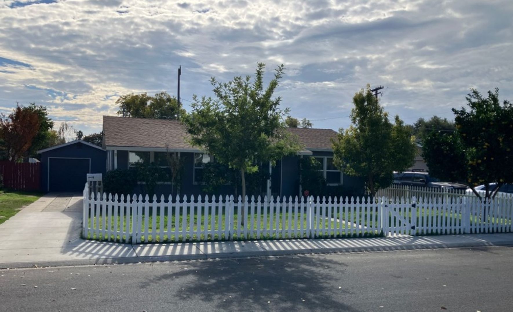 Modesto House: 1826 Uccello Avenue