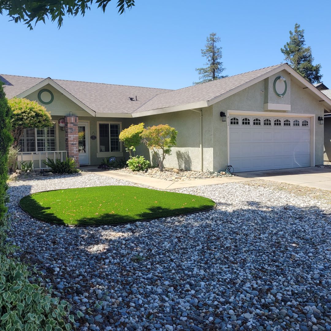 Modesto House: 412 Coralwood Rd