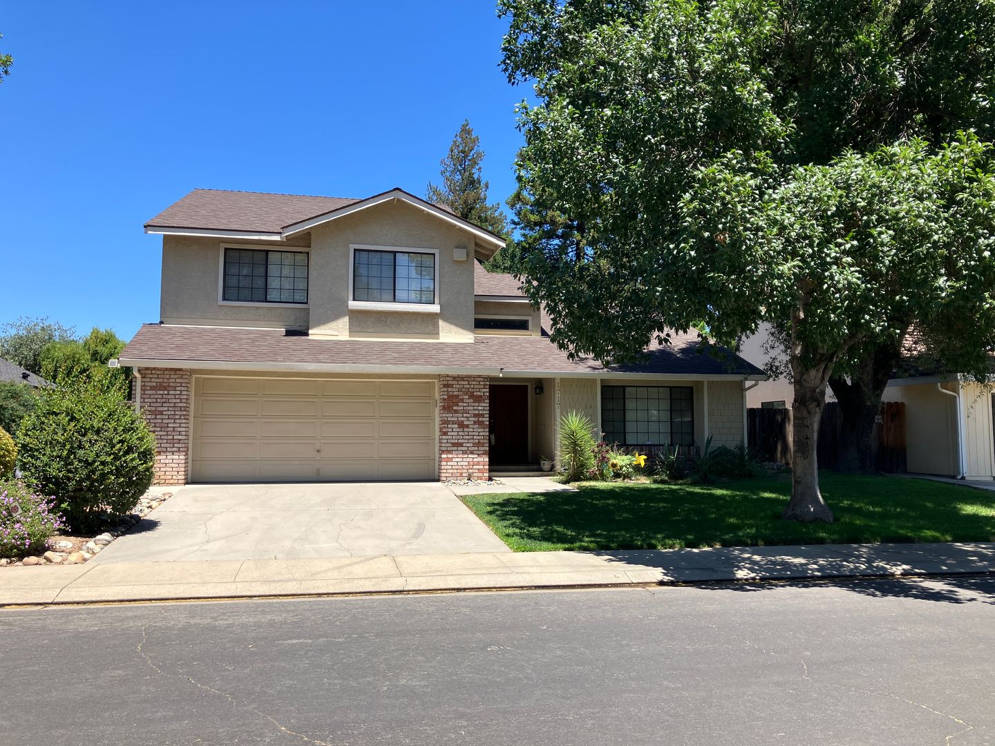 Modesto House: 1717 Whippoorwill Court