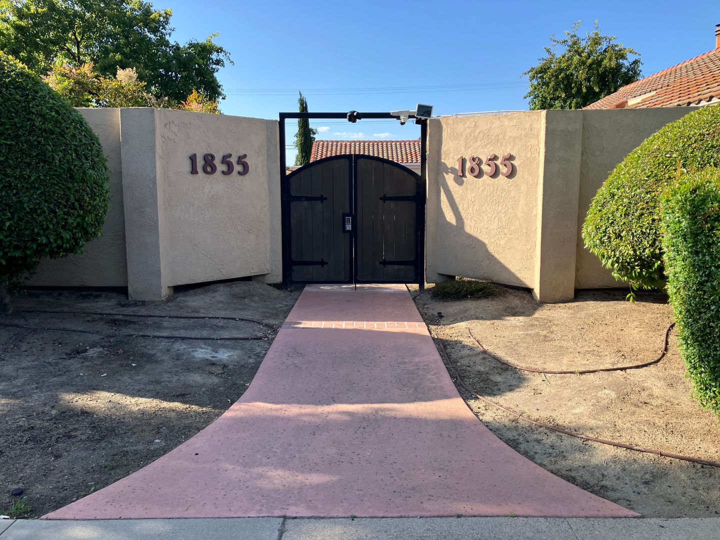 Modesto House: 1855 Scenic Drive, #F