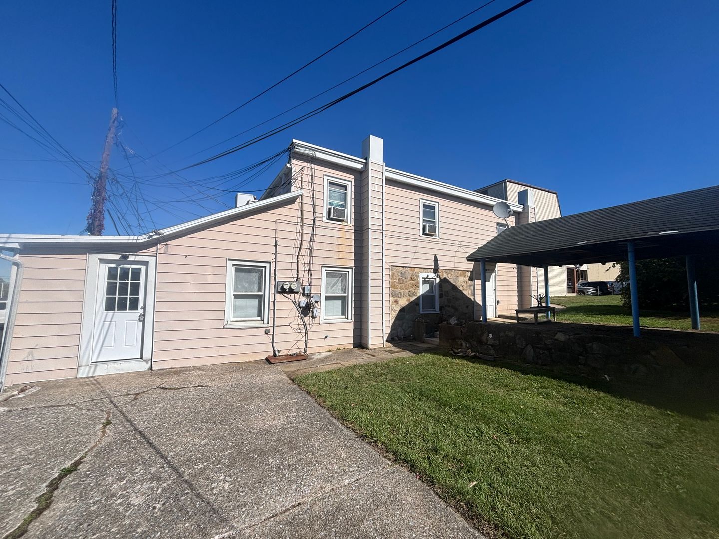 Allentown Apartment: 1316 S. Meadow St