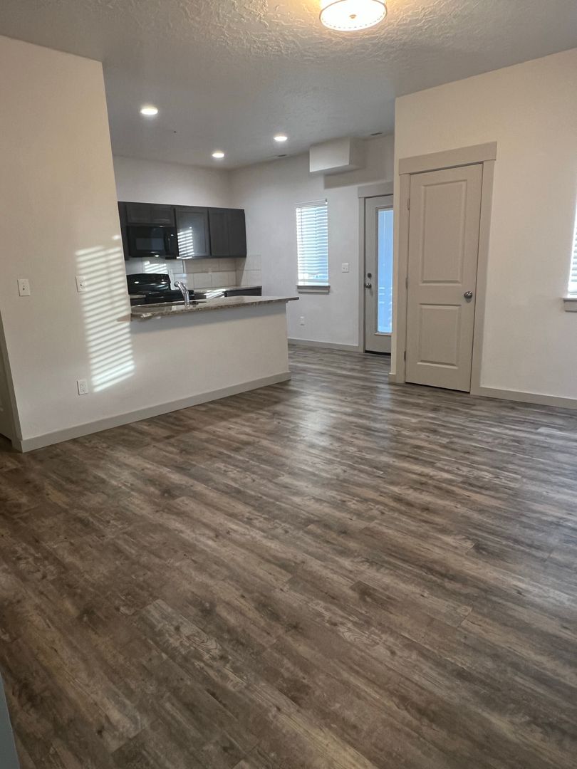 Kuna Townhome: 760 W. Backpack Ln  - 102