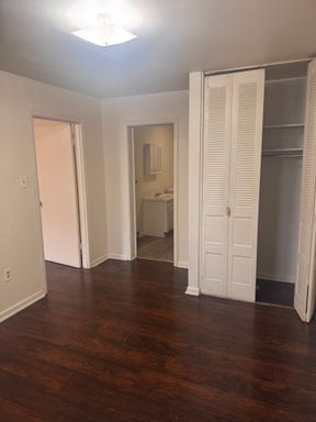 1 Bed 1 Bath Rental at 105 N Mulberry St, Hagerstown, MD – photo 1