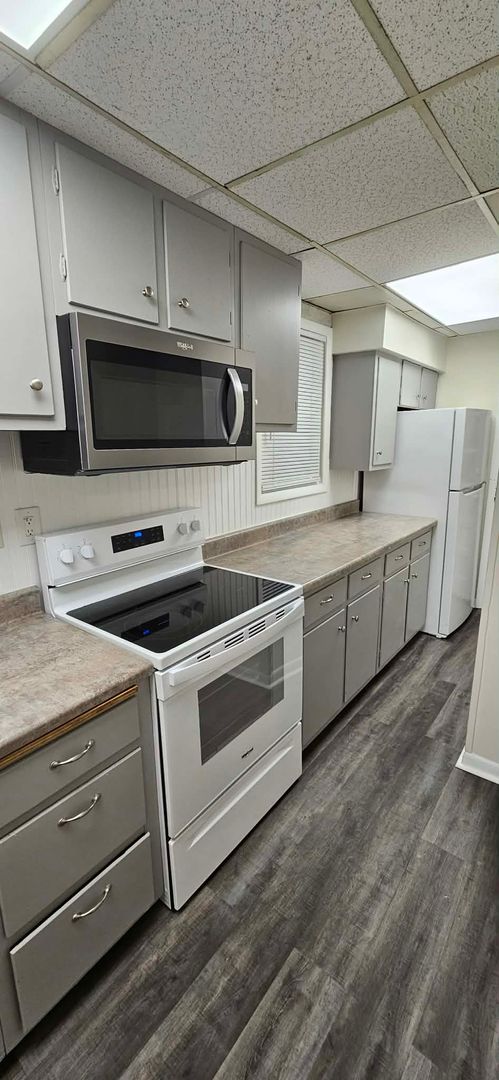 Cumberland Apartment: 438 Goethe St