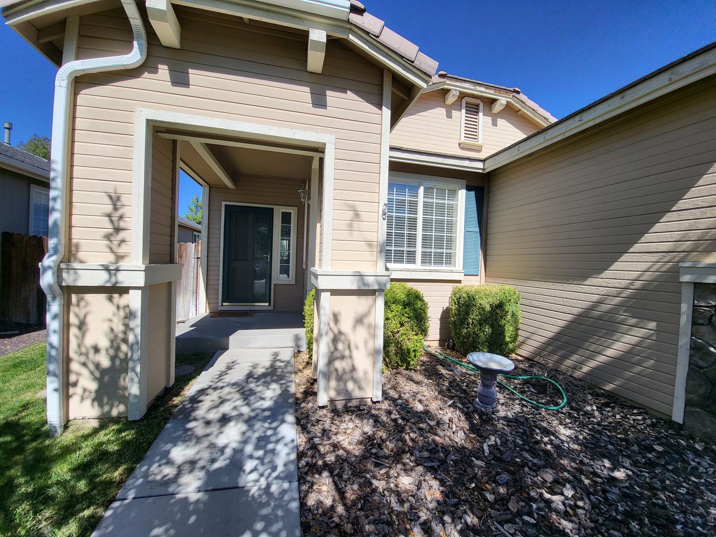 Dayton House: 396 Royal Troon