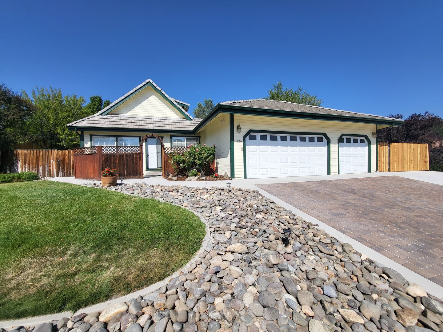 Carson City House: 1436 Gregg