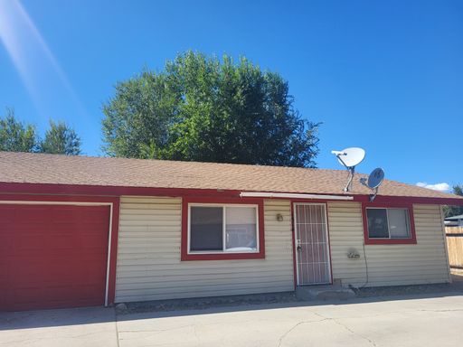 Updated 2 Bedroom unit- 1514 Como St Carson City NV – photo 1