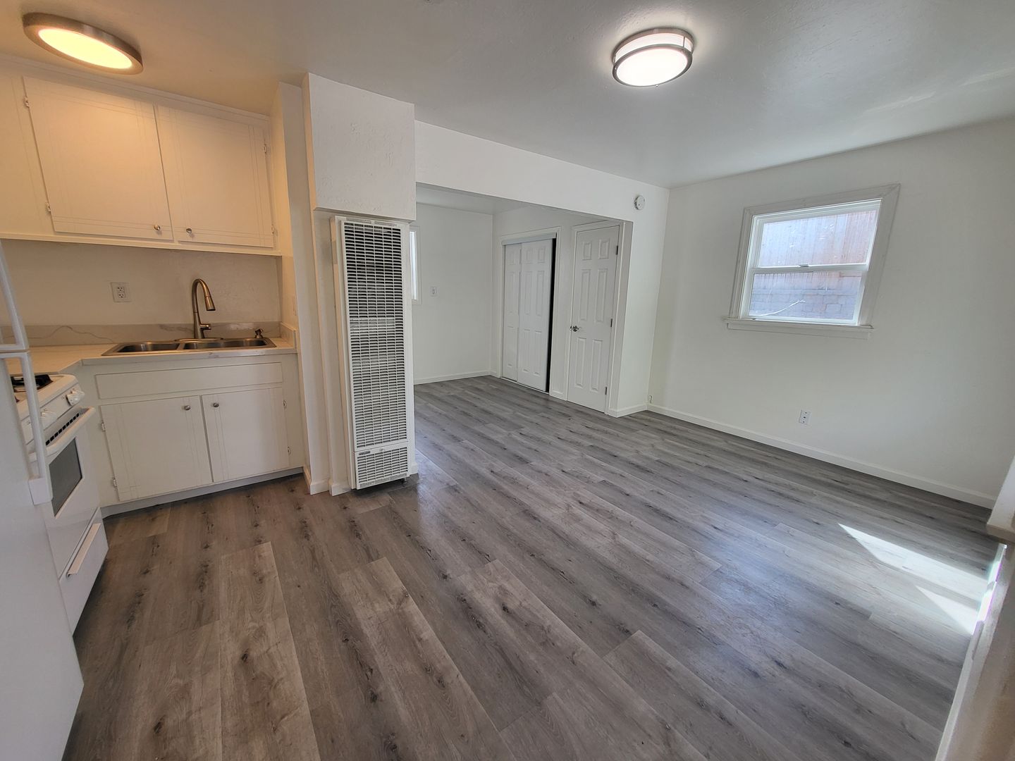 Carson City Apartment: 612-614 S. Minnesota Street