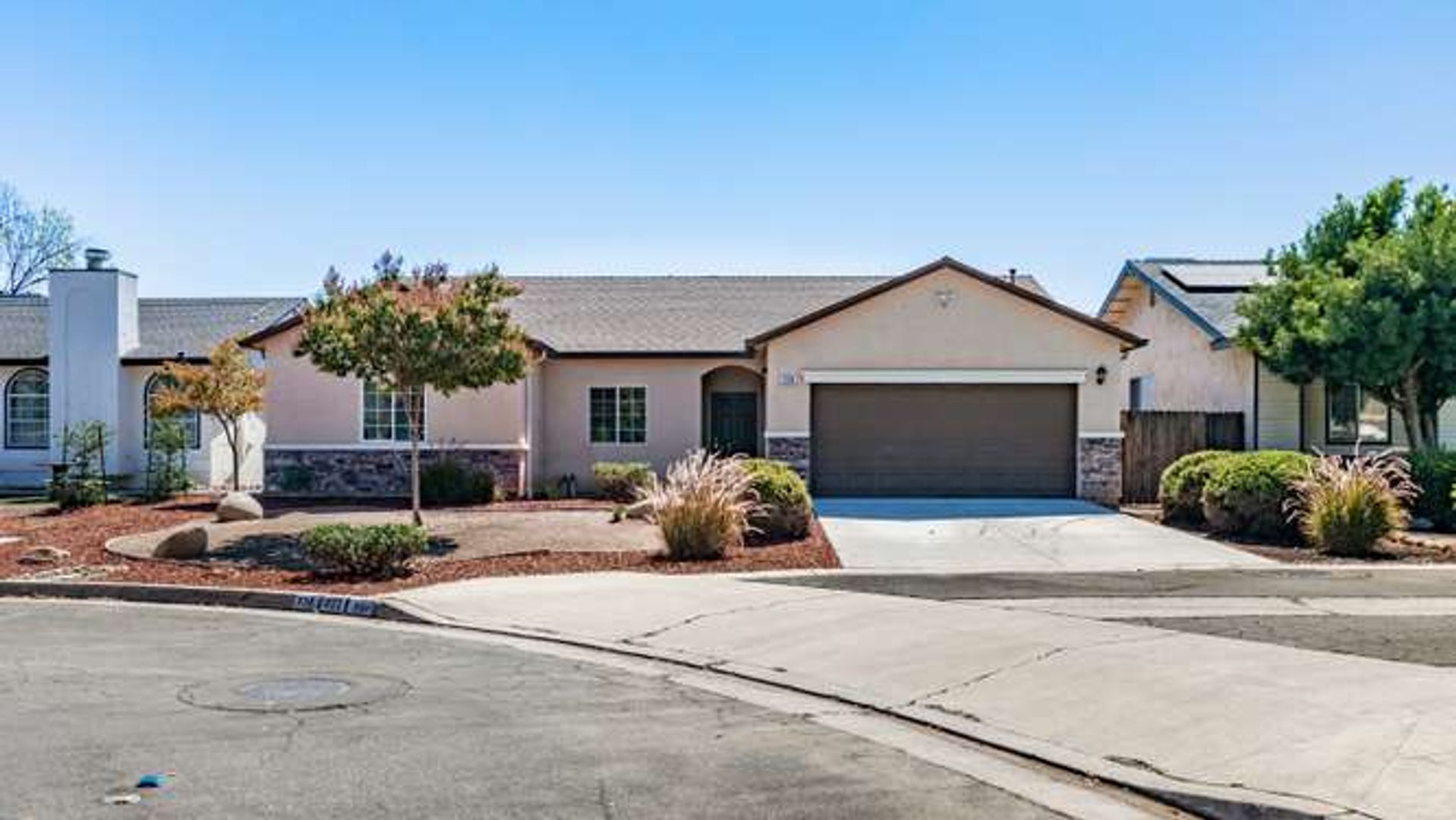 Fresno House: 538 N Burgan Ave