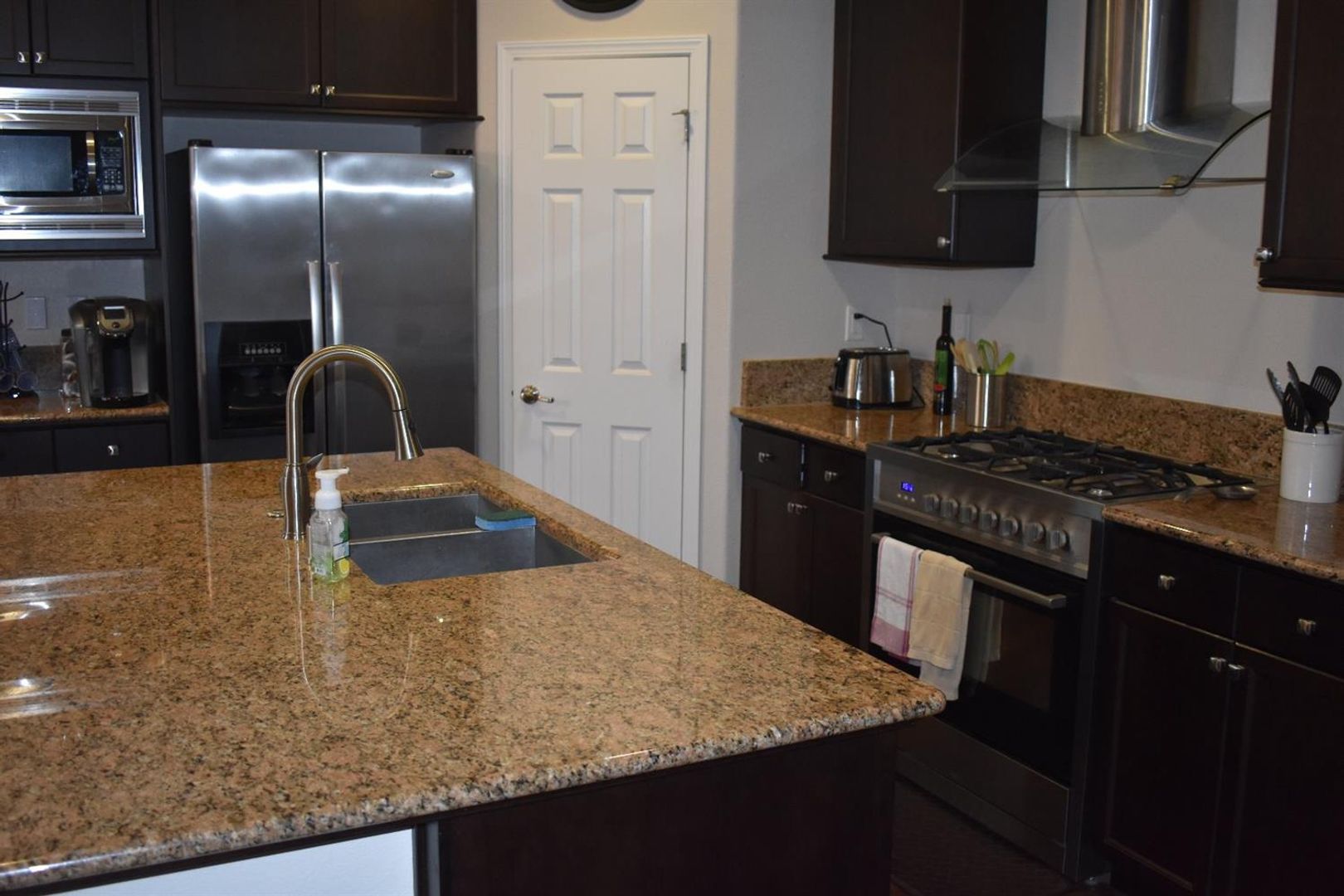 Fresno House: 11344 N Garden Sage Avenue