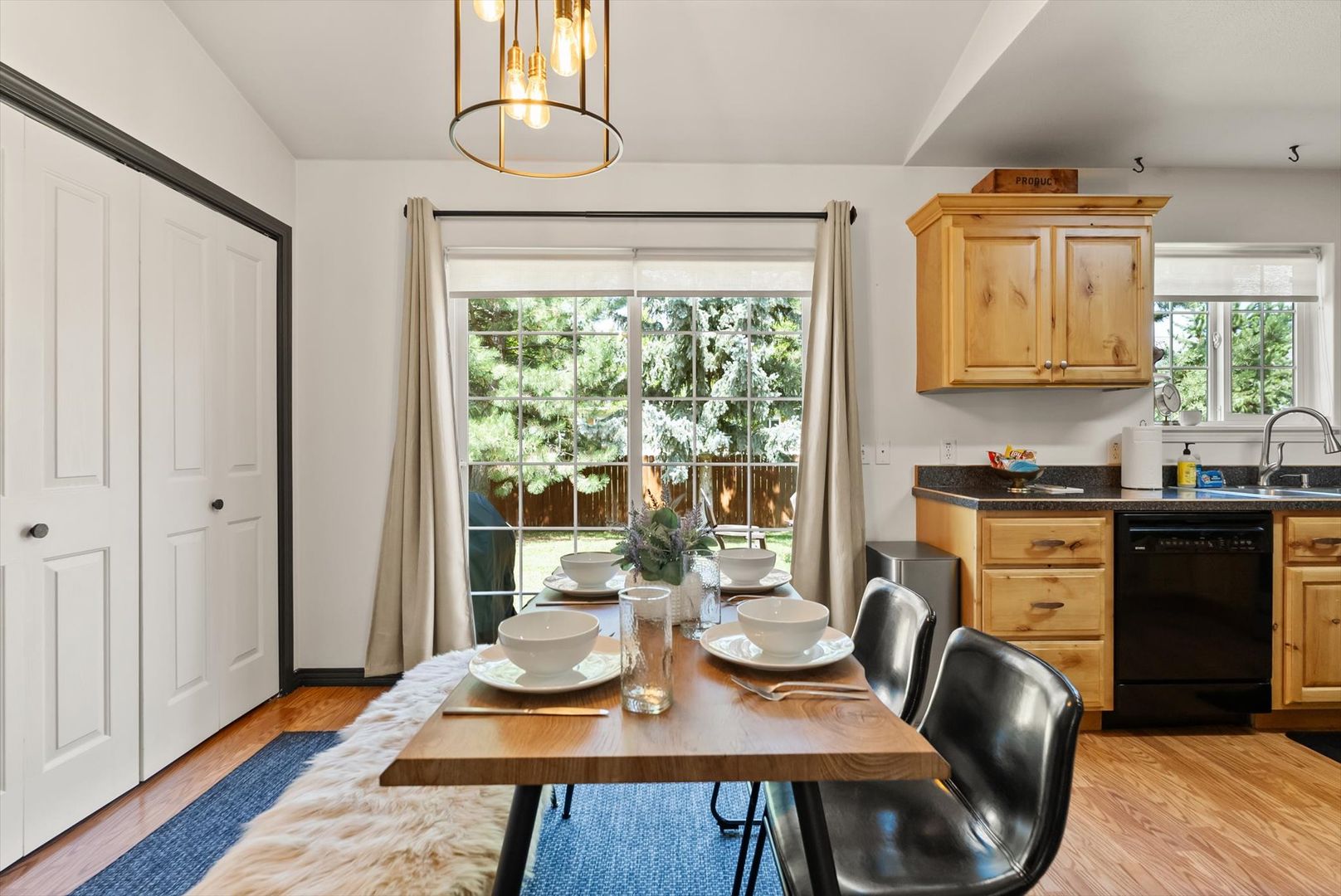 Columbia Falls House: 11 Karen Rd - Glacier Cottage