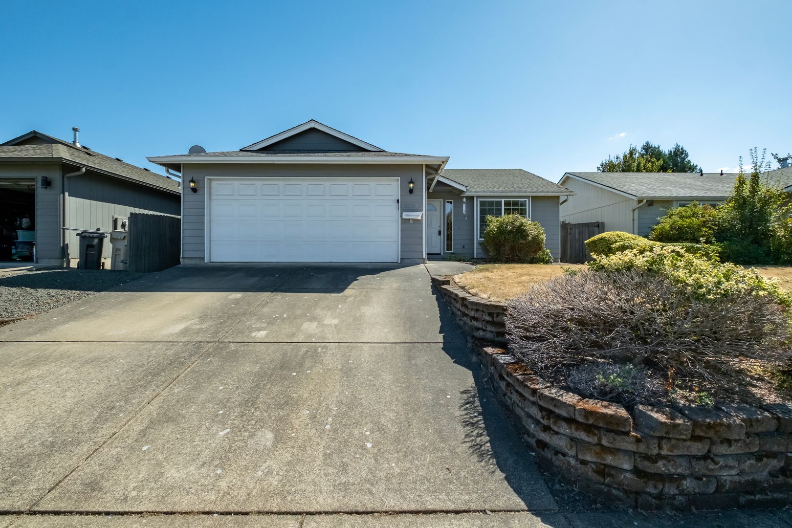 Albany House: 3234 23rd Avenue Southeast