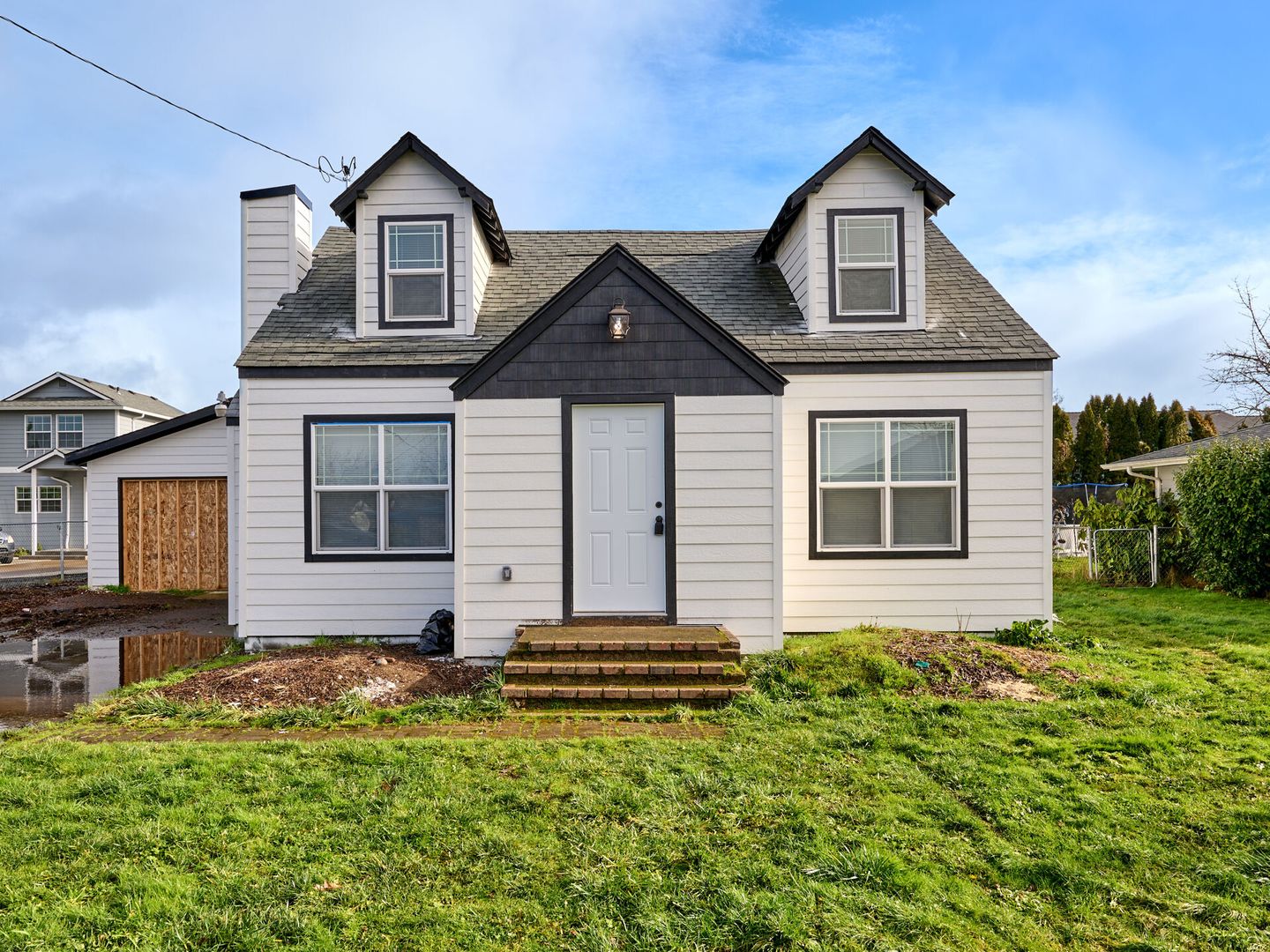 Independence Apartment: 415 S 11th Street