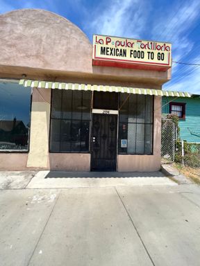 Restaurant space in Barrio Logan! – photo 1