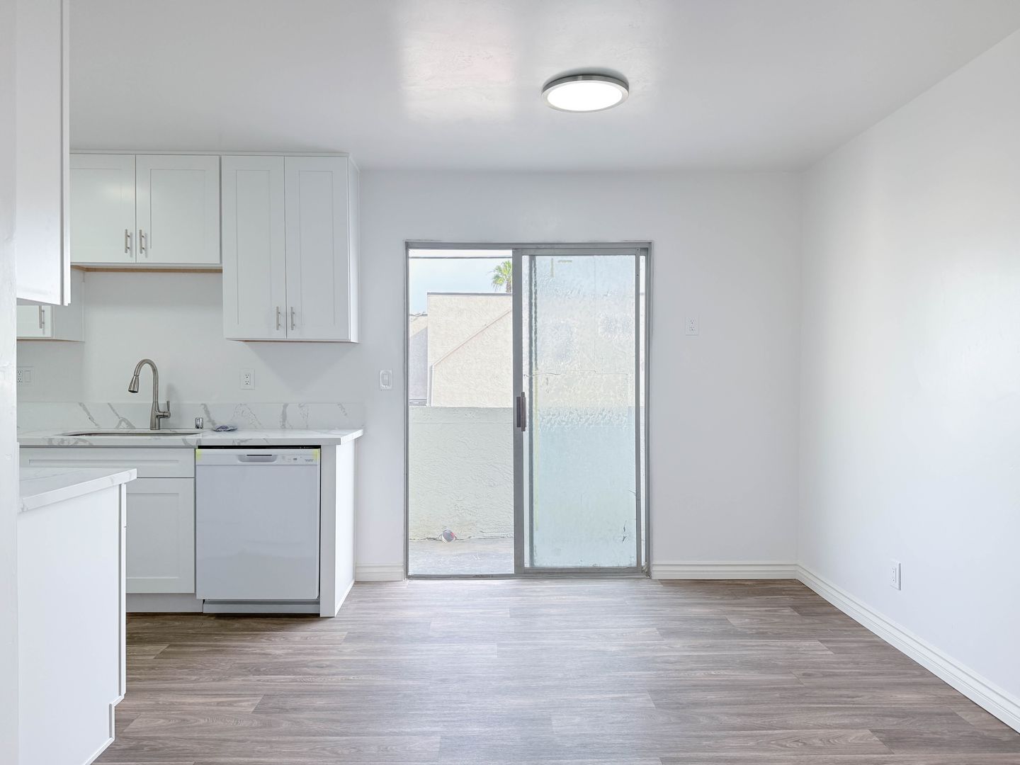 San Diego Apartment: 3853 Marlborough Avenue